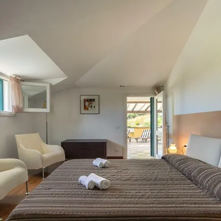 Lunense By Vacavilla Villa Avenza